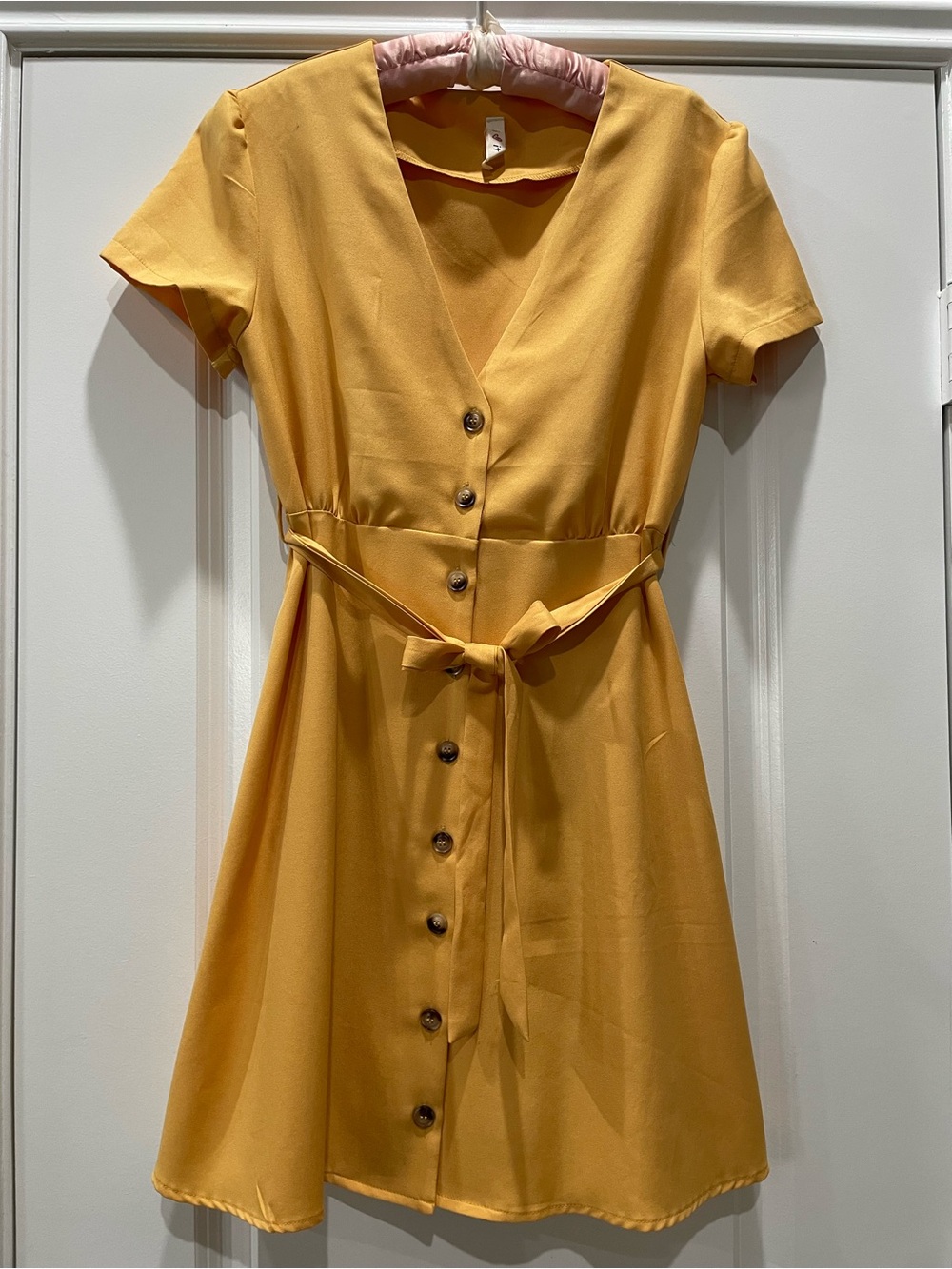 NWOT I❤️IT Mustard colored VNeck button front removable tie belt ladies SZ S/NEW